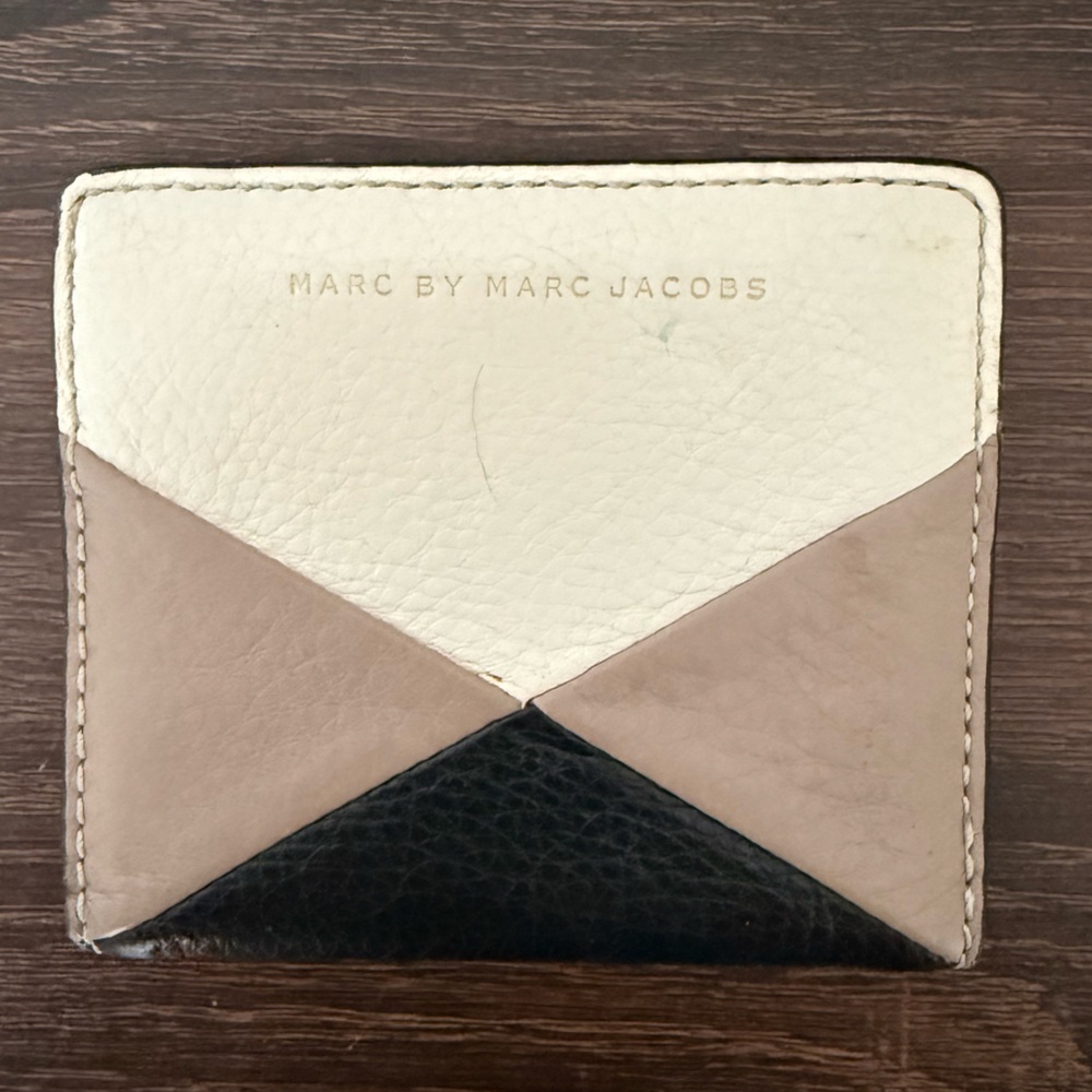 Marc By Marc Jacobs Black and Cream Bifold wallet